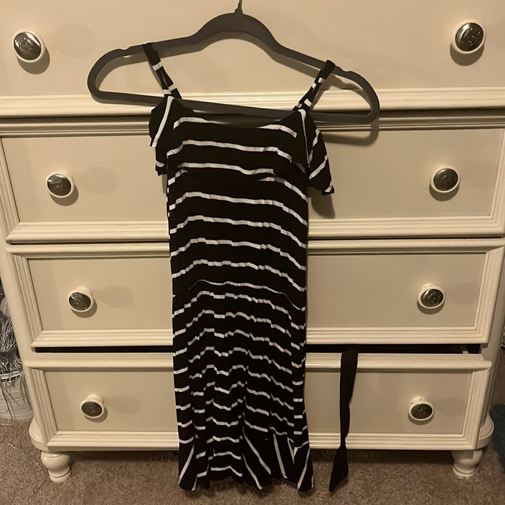 This is a crazy 8 large (10-12) black and white dress. It is perfect for summer.